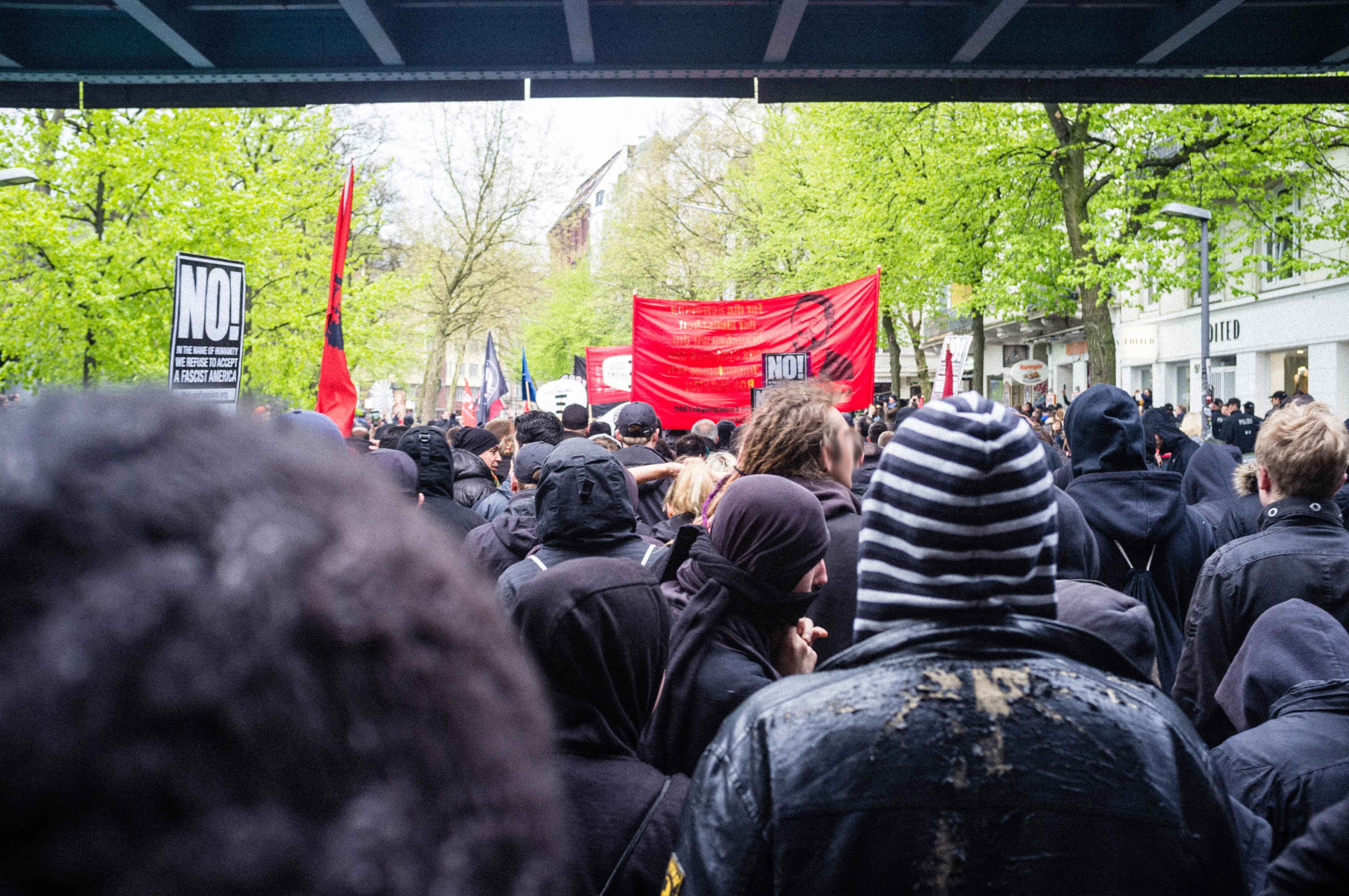 Demonstranten 1. Mai Hamburg