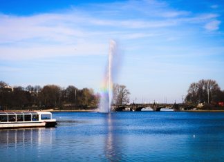 Die Alsterfontäne kostet jährlich 90.000 Euro
