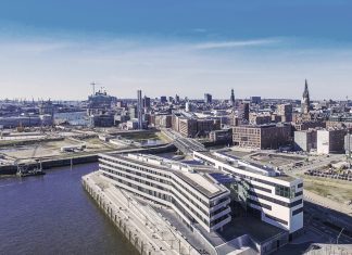 C20 trifft sich in der HafenCity Universität Die HafenCity Universität im Hamburger Hafen. Hier findet im Juni der Civil20-Gipfel der internationalen Zivilgesellschaft statt.