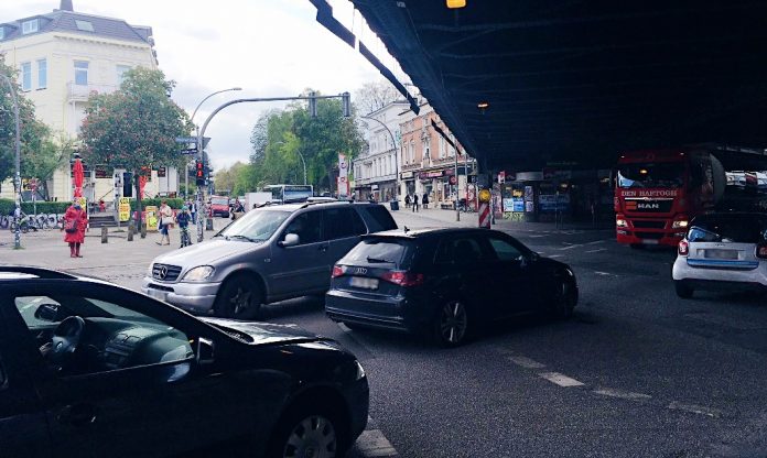 Verkehrsstudie zeigt wie schlecht das Klima auf Hamburgs Straßen ist