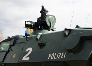 Millionenbudget für Hamburger Polizei Innere Sicherheit: Einsatzwagen der Polizei