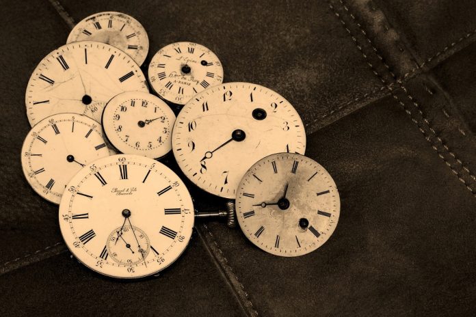 Wortklauberei: Was ist der Zeitzonenkater? Foto: Pixabay / CC0