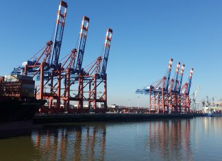 Zehn Fakten zur Elbvertiefung Die geplante Elbvertiefung wäre die neunte ihrer Art in Hamburg.