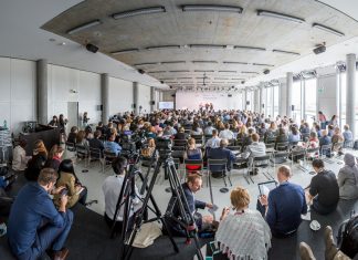 Angela Merkel besucht Gipfel der Zivilgesellschaft C20 Gipfel Hamburg Civil20