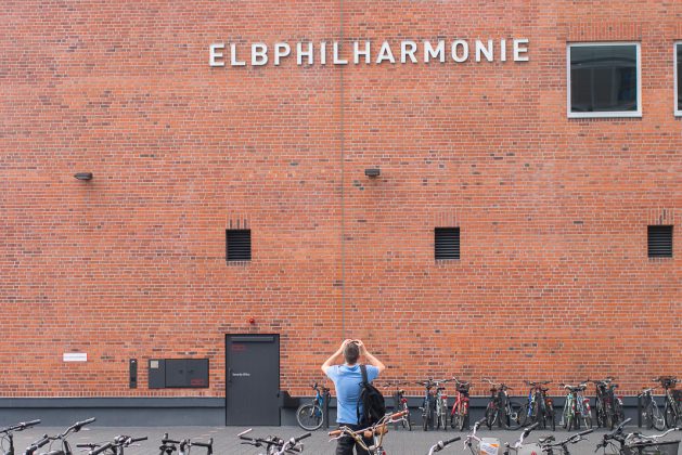 Elbphilharmonie Hamburg Foto Touri