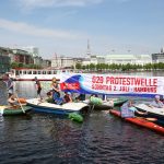 G20-Protestwelle auf dem Wasser