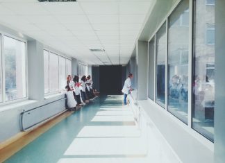 “G20 wird nicht schlimmer als der 1. Mai” Krankenhausflur