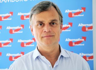 Baumann: “Wir stehen hinter dem Asylrecht” Bernd Baumann, Hamburger Spitzenkandidat der AfD.