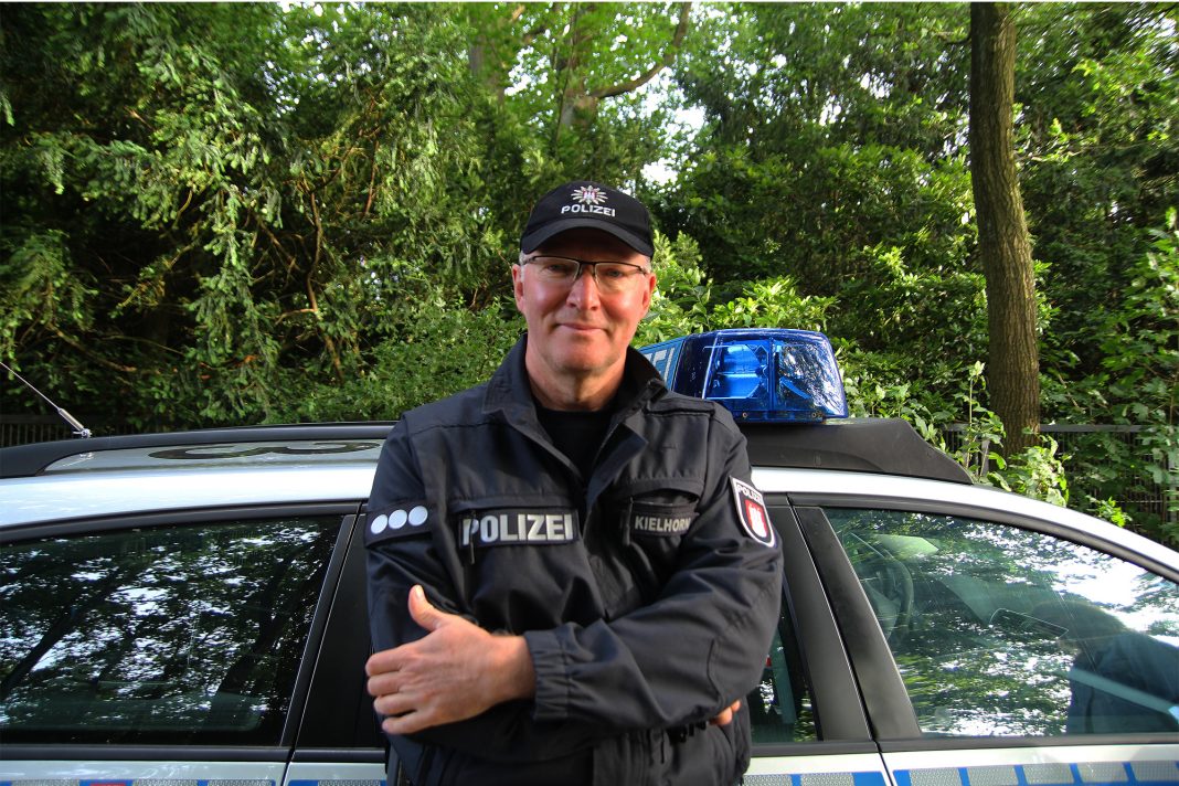 Humans of G20 Polizist