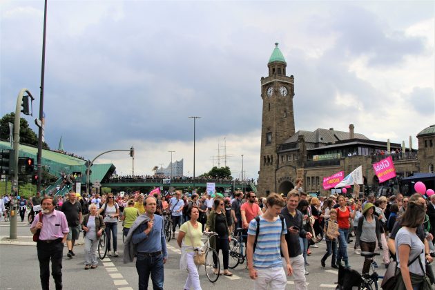 Demonstration Hamburg zeigt Haltung