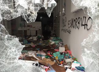 Hamburg, Samstag, 8.30 Uhr