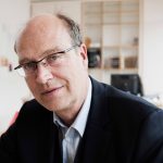 Joachim Lux bleibt Thalia-Intendant Joachim Lux