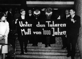 Der “Muff von 1000 Jahren” wird 50 Der "Muff von 1000 Jahren" wird 50