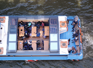 Ärger unter Barkassen-Kapitänen Barkassen gehören zum gewohnten Bild in der Hamburger Speicherstadt. Foto: Laura Lagershausen