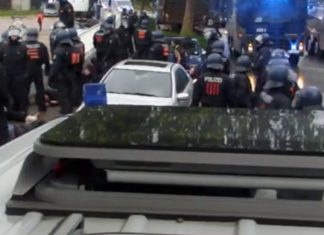 Polizei startet bundesweite G-20-Razzia Polizeieinsatz am Rondenbarg. Quelle: Polizeivideo