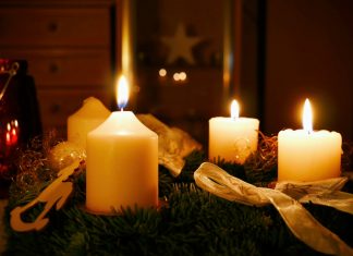 Der Adventskranz kommt aus Hamburg Die Traditon des Adventskranz kommt aus Hamburg