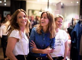„Frauen sollten sich besser vernetzen!” Gründerin Melanie Schütze (Mitte) beim Alsterloge-Treffen. Foto: Nico Paetzold