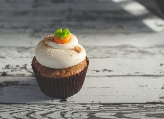 7 süße Rezepte für mehr Gemüse im Leben Cupcake. Foto: Joseph Gonzalez / Unsplash