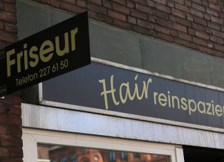 Haarsträubend: Hamburgs Friseurläden Friseursalon Hairreinspaziert