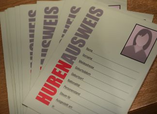 Prostitution: Lange Wartezeiten für Gesundheitsberatung Hurenausweis im Zuge der Gesundheitsberatung