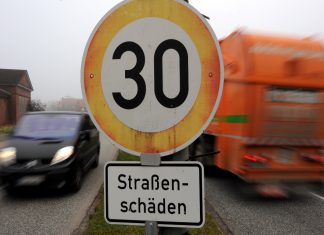 Straßen in Hamburg in schlechtem Zustand Straßenschäden in Hamburg