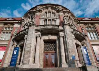 Neuer Name für das Museum für Völkerkunde Außenansicht des Museums. © Museum für Völkerkunde Hamburg. Foto: Paul Schimweg