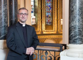 Rettung katholischer Schulen gescheitert Erzbischof Stefan Heße in Hamburg spricht sich gegen Rettung von Schulen aus.