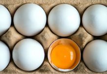 Müssen wir alle Eier wegwerfen? Fipronil: Verbraucherzentrale rät zur Vorsicht