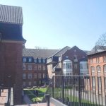 Diskussion über Sitzungsgelder Der Campus Design, Medien und Information der HAW Hamburg.