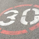 Eppendorfer Weg wird Tempo-30-Zone Straßenbemalung Tempo-30-Zone