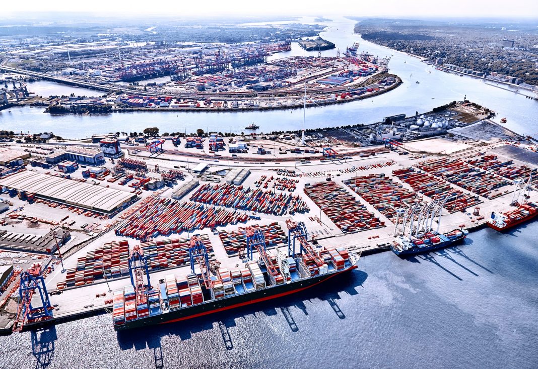 Ein Hafenentwicklungsplan soll den Hafen langfristig emissionsfrei machen.