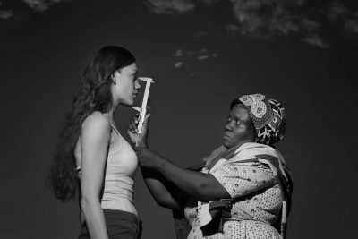 Kolonialgeschichte auf schwarz-weiss Fotos | FINK.HAMBURG