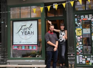 “Mit besserem Sex wäre die Welt besser” Der feministische Sexshop Fuck Yeah m Gängeviertel