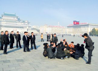 Nordkorea: Urlaub in der Diktatur Nordkorea: Kim Il Sung-Platz. Foto: China Hansa Travel