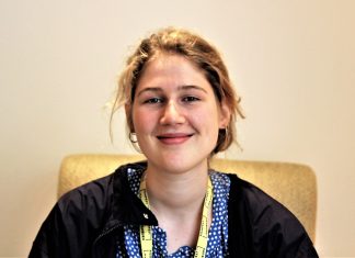 “Mitten in der Vorstellung ging der Film aus” Gästebetreuerin Pauline Lieben. Foto: Hannah Lesch