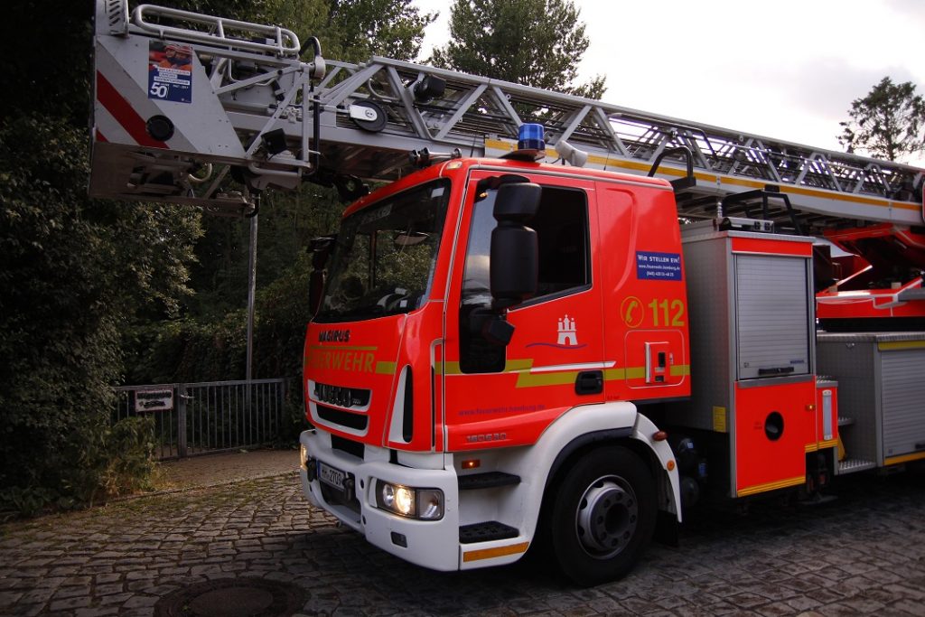 Die Feuerwehr rettete 22 Menschen aus einem brennenden Haus in Billstedt. (Symbolbild) Foto: Melina Deschke.