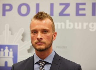 Chef der Soko Cold Cases versetzt Der ehemalige Leiter der Soko Cold Cases, Steven Baack, wird versetzt. Foto: Georg Wendt/dpa