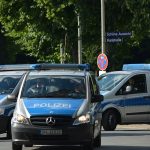 Polizeiübung in der Innenstadt Polizeiübung in der Hamburger Innenstadt. Polizeiautos rücken zum Einsatz aus.Foto: Pixabay