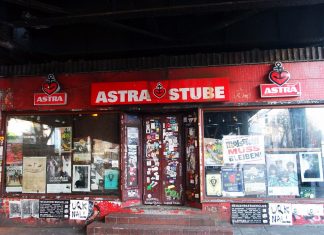 Beteiligungsprojekt: Bars oder Bäume? Die Astrastube an der Sternbrücke in Hamburg. Foto: Wikipedia