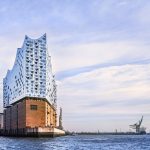 Es ist leichter, Konzertkarten für die Elbphilharmonie zu bekommen Bild der Elbphilharmonie in Hamburg