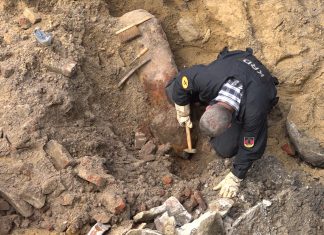 Fliegerbombe in Harburg erfolgreich entschärft Bombenentschärfung in Ottensen: Fliegerbombe aus Zweitem Weltkrieg entdeckt