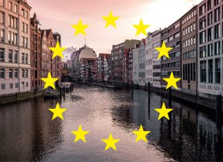 Die Grünen sind klarer Wahlsieger Montage: EU-Sterne auf dem Stadtbild von Hamburg