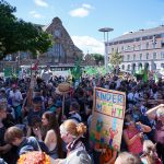 Fridays-For-Future-Aachen-Hauptbahnhof-nik