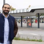 Ali Hakim vor der S-Bahn-Station Wilhelmsburg. Foto: Sandra Jütte