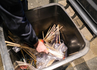 Böllerverbot wird in Hamburg nicht umgesetzt Böllerverbot-Mülltonne-Böller