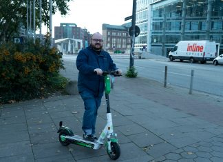 What is your job in transportation? – E-Scooter Juicer Christian Krakau-Louis on a scooter