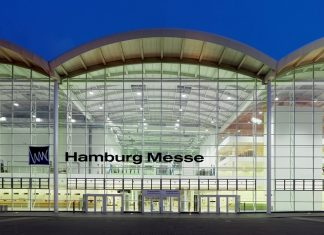 Impfzentrum in den Messehallen ist einsatzbereit In den Hamburger Messehallen wird das Corona Impfzentrum der Stadt Hamburg errichtet.