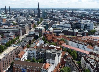 Mietpreise in Hamburg steigen weniger stark an Hamburg aus der Luft fotografiert