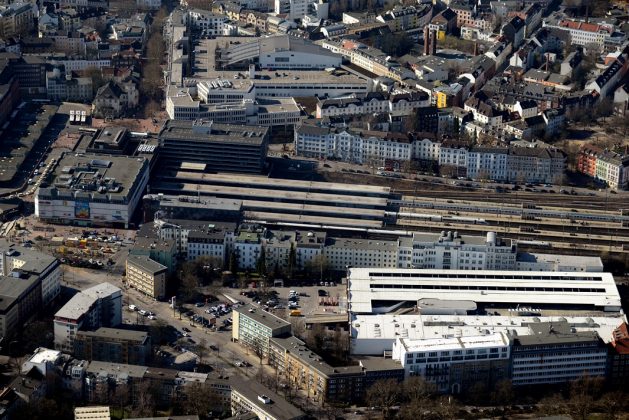 Stadt Hamburg kauft Bahnhof Altona FINK.HAMBURG