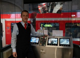 What is your job in transportation? – S-Bahn supervisor Maik Thorenz is 26 years old and works for the Deutsche Bahn since ten years.